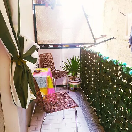 Homestay Astrohouse 2.0 Naples